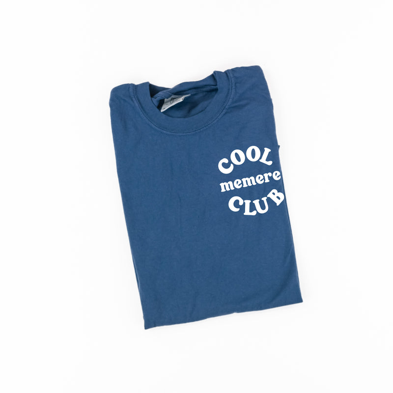 COOL Memere CLUB - Pocket Design - SHORT SLEEVE COMFORT COLORS TEE