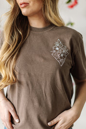 Flower Diamond (Pocket Front) w/ Actually Life is Beautiful and I Have Time (Back) - SHORT SLEEVE COMFORT COLORS TEE Little Mama Shirt Shop