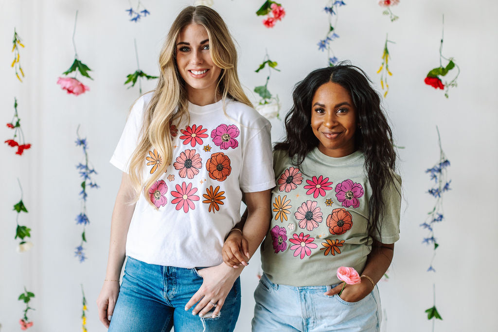 3x3 Spring Flowers - Comfort Colors Tee Little Mama Shirt Shop