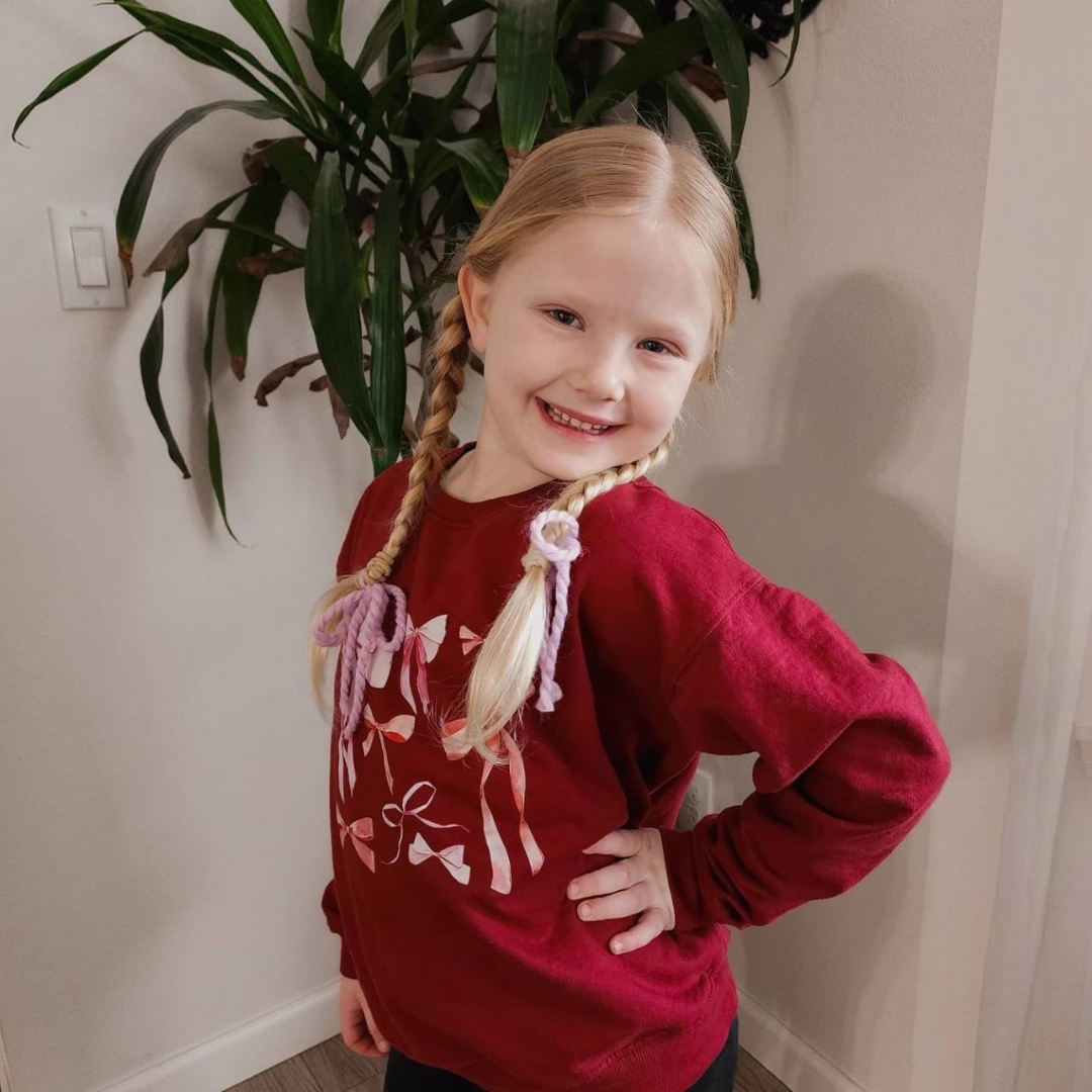 Pink And Red Valentine Bows - Child Sweater Little Mama Shirt Shop