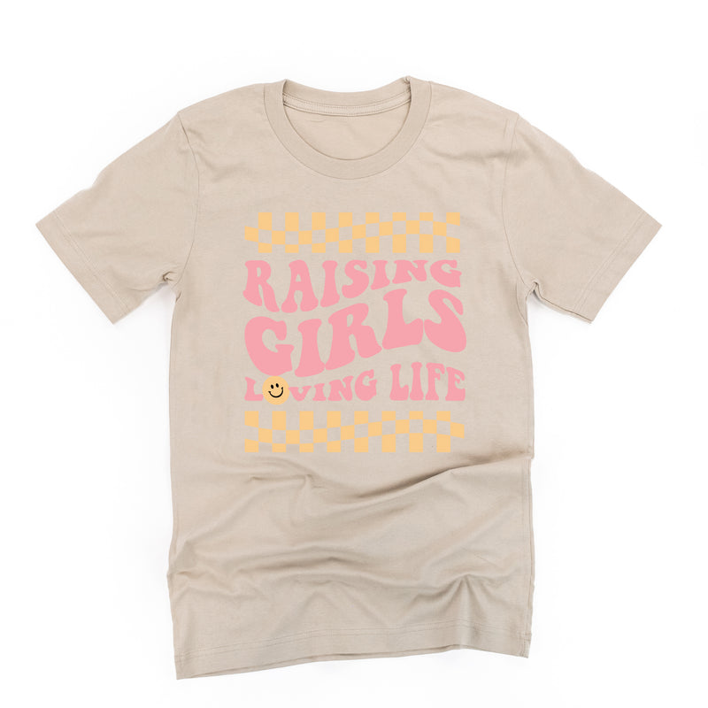 THE RETRO EDIT - Raising Girls Loving Life - Unisex Tee