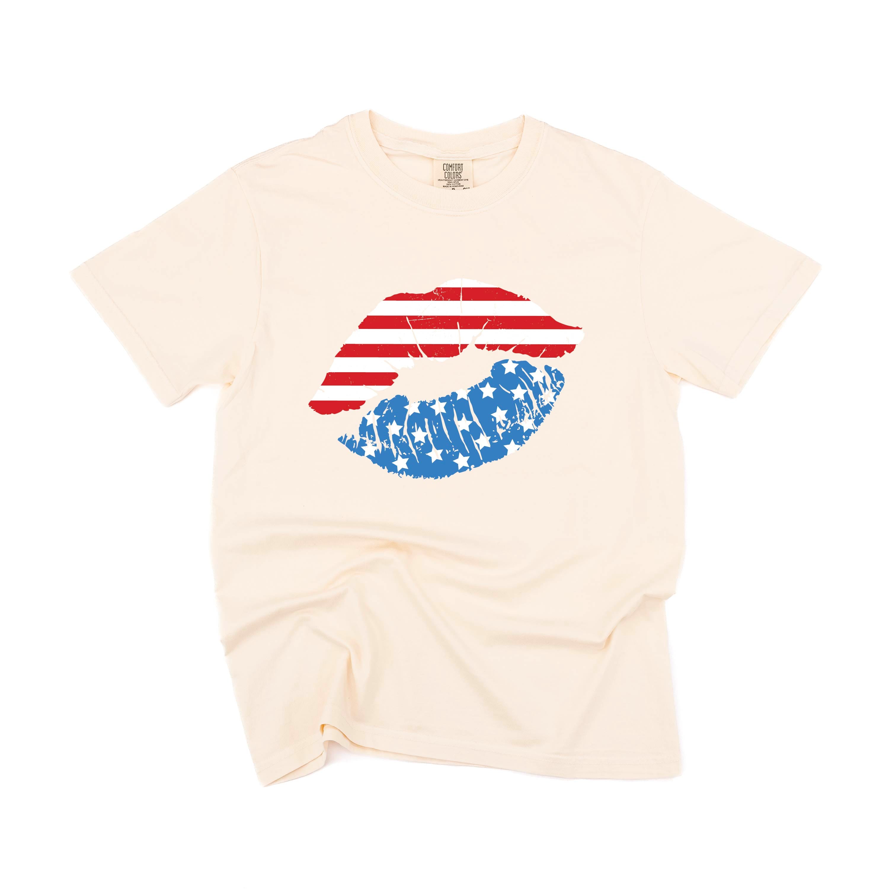 Patriotic Lips - Comfort Colors Tee Little Mama Shirt Shop