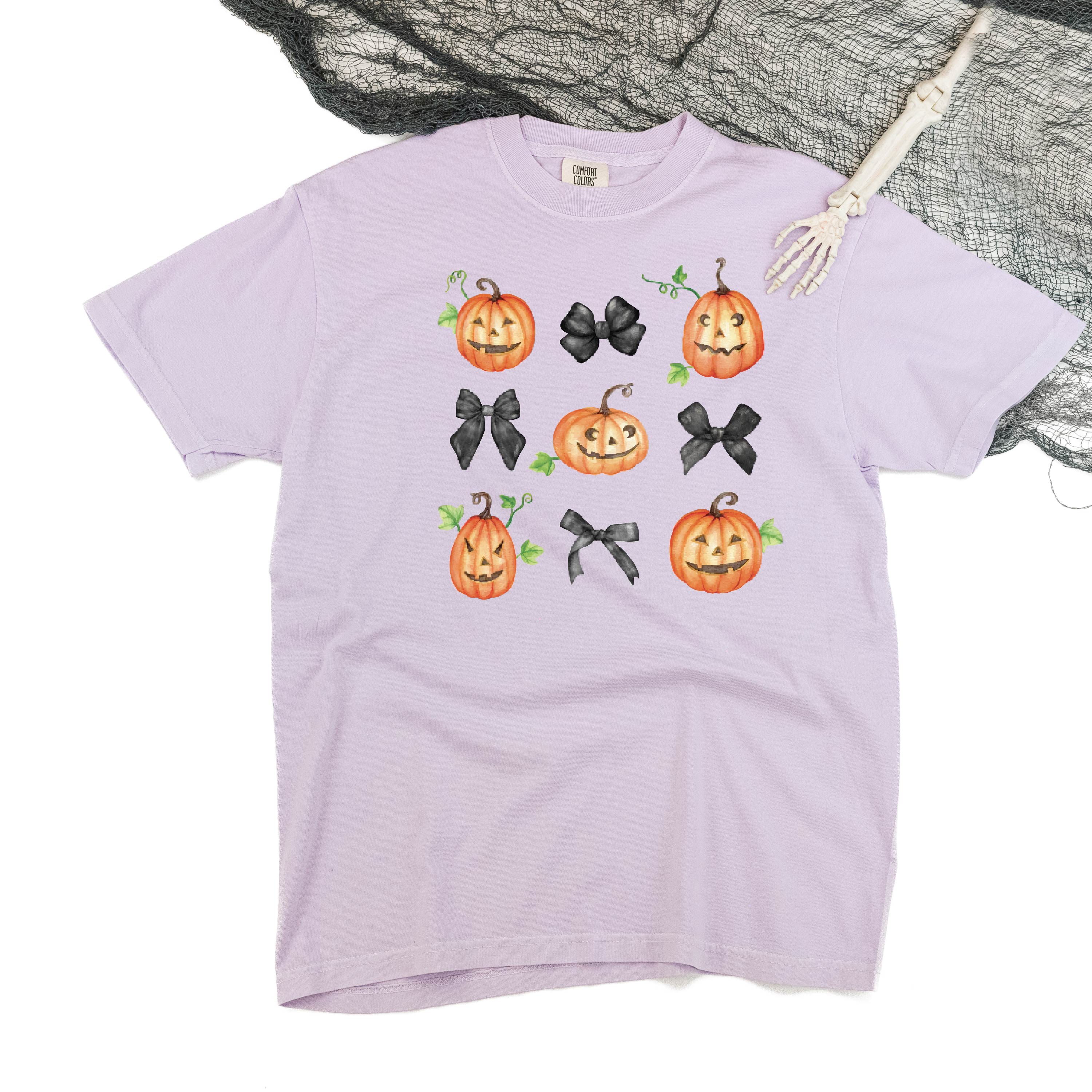Pumpkins-n-Bows - Short Sleeve Comfort Colors Tee Little Mama Shirt Shop