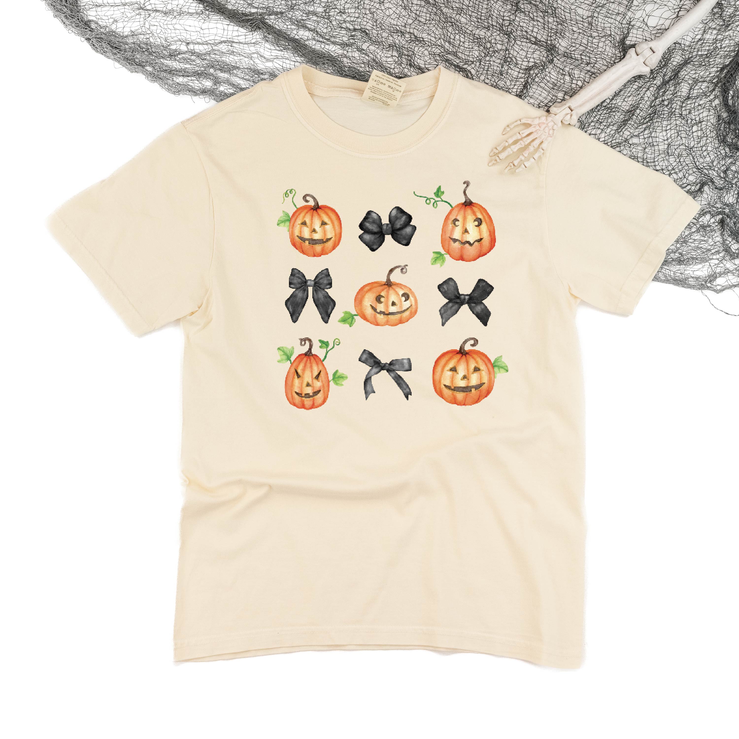 Pumpkins-n-Bows - Short Sleeve Comfort Colors Tee Little Mama Shirt Shop