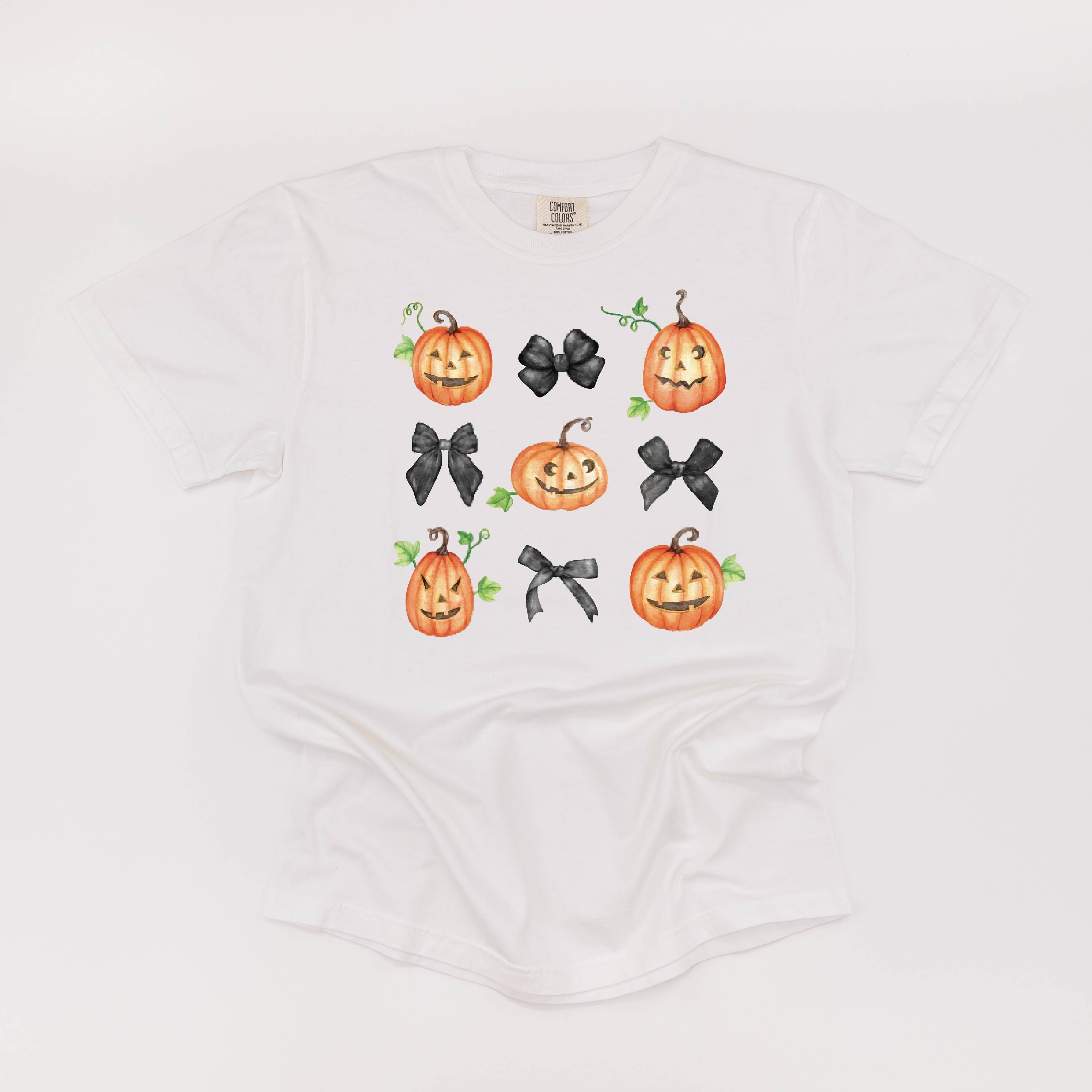 Pumpkins-n-Bows - Short Sleeve Comfort Colors Tee Little Mama Shirt Shop