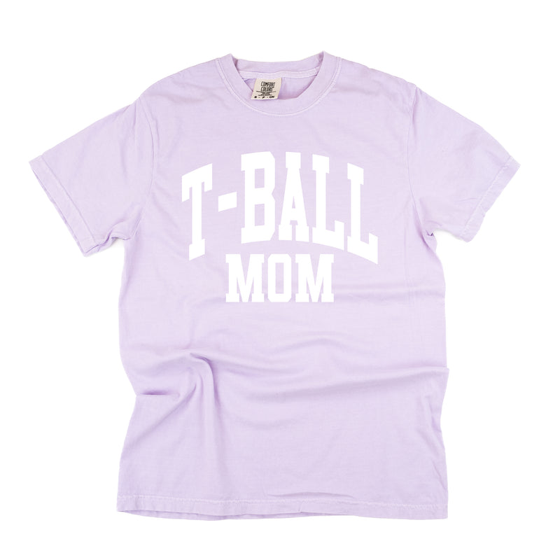 Varsity Style - T-BALL MOM - SHORT SLEEVE COMFORT COLORS TEE