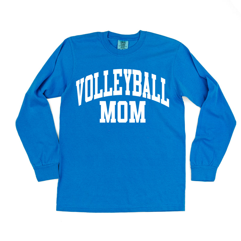 Varsity Style - VOLLEYBALL MOM - LONG SLEEVE COMFORT COLORS TEE