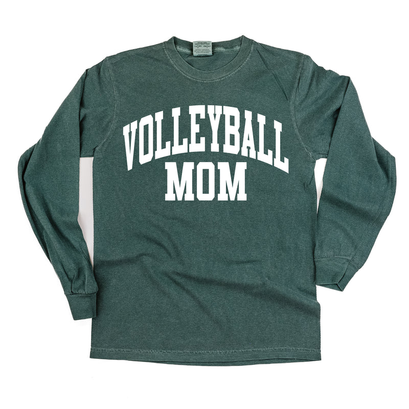 Varsity Style - VOLLEYBALL MOM - LONG SLEEVE COMFORT COLORS TEE