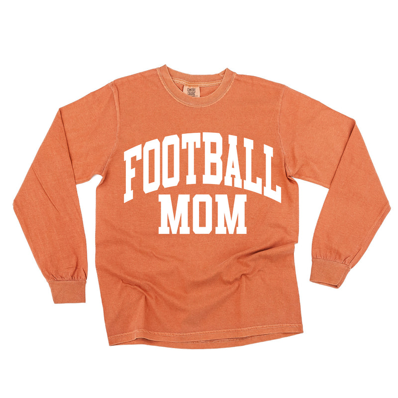 Varsity Style - FOOTBALL MOM - LONG SLEEVE COMFORT COLORS TEE