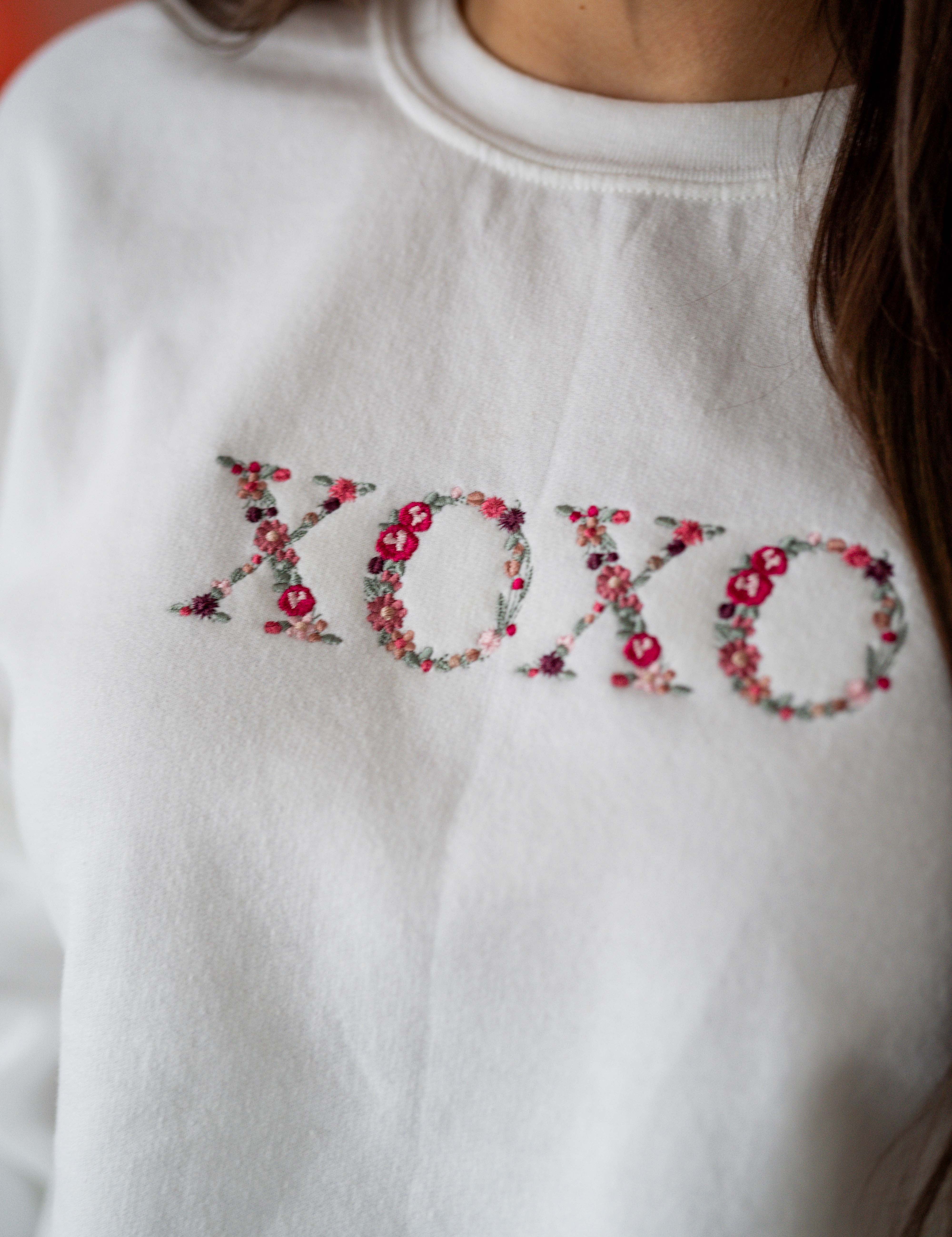 Embroidered - Floral XOXO - BASIC Fleece Little Mama Shirt Shop LLC