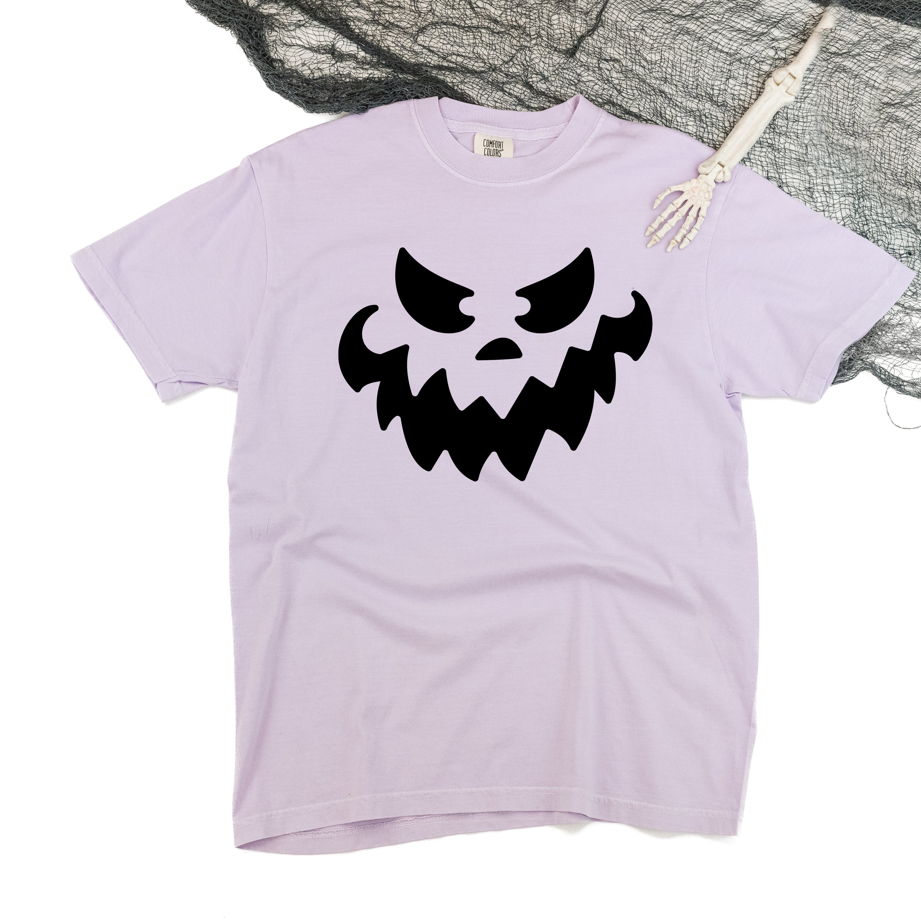 Scary Jack-o'-lantern Face - Comfort Colors Tee Little Mama Shirt Shop