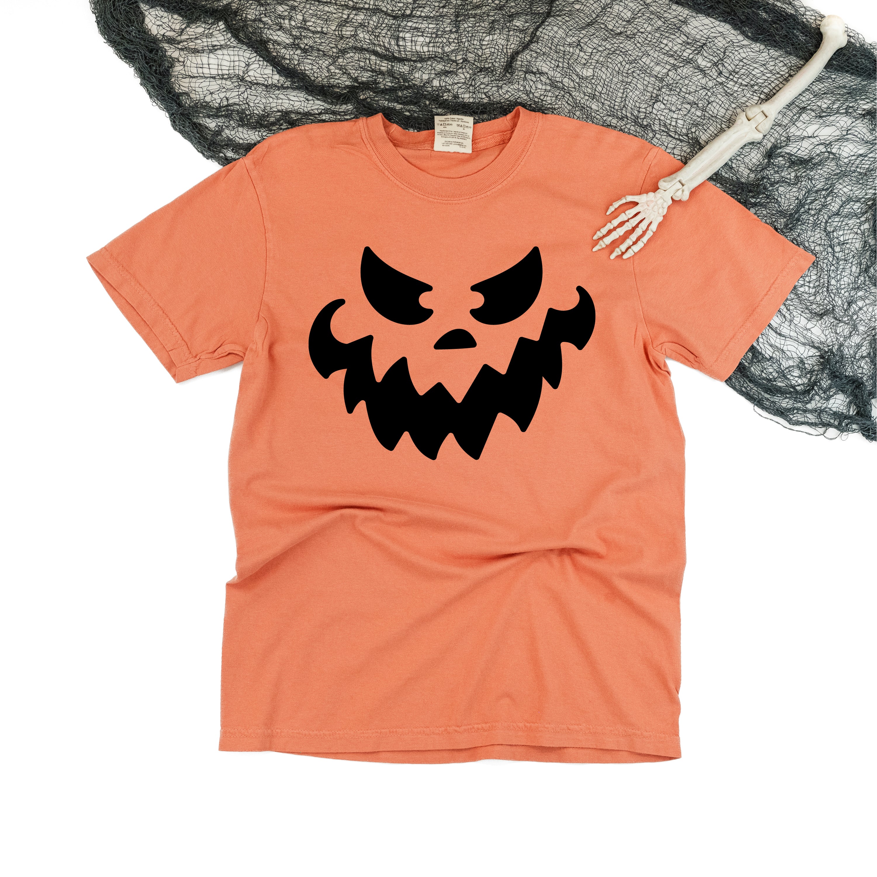 Scary Jack-o'-lantern Face - Comfort Colors Tee Little Mama Shirt Shop