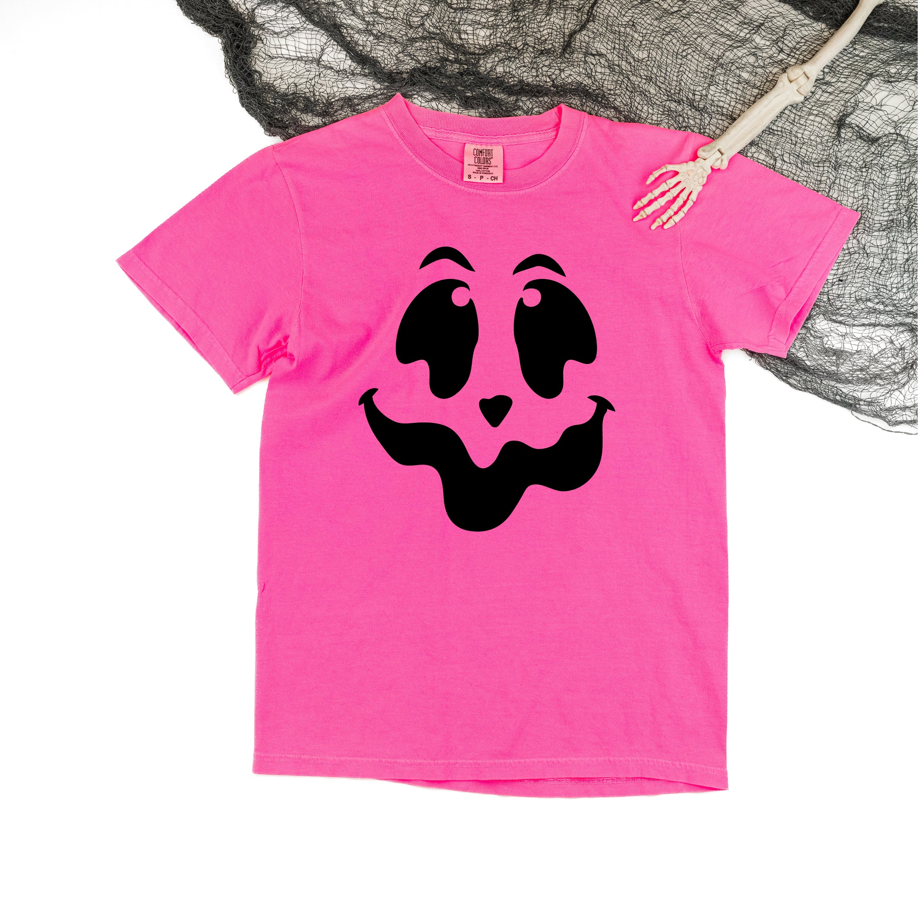 Spooky Jack-o'-lantern Face - Comfort Colors Tee Little Mama Shirt Shop