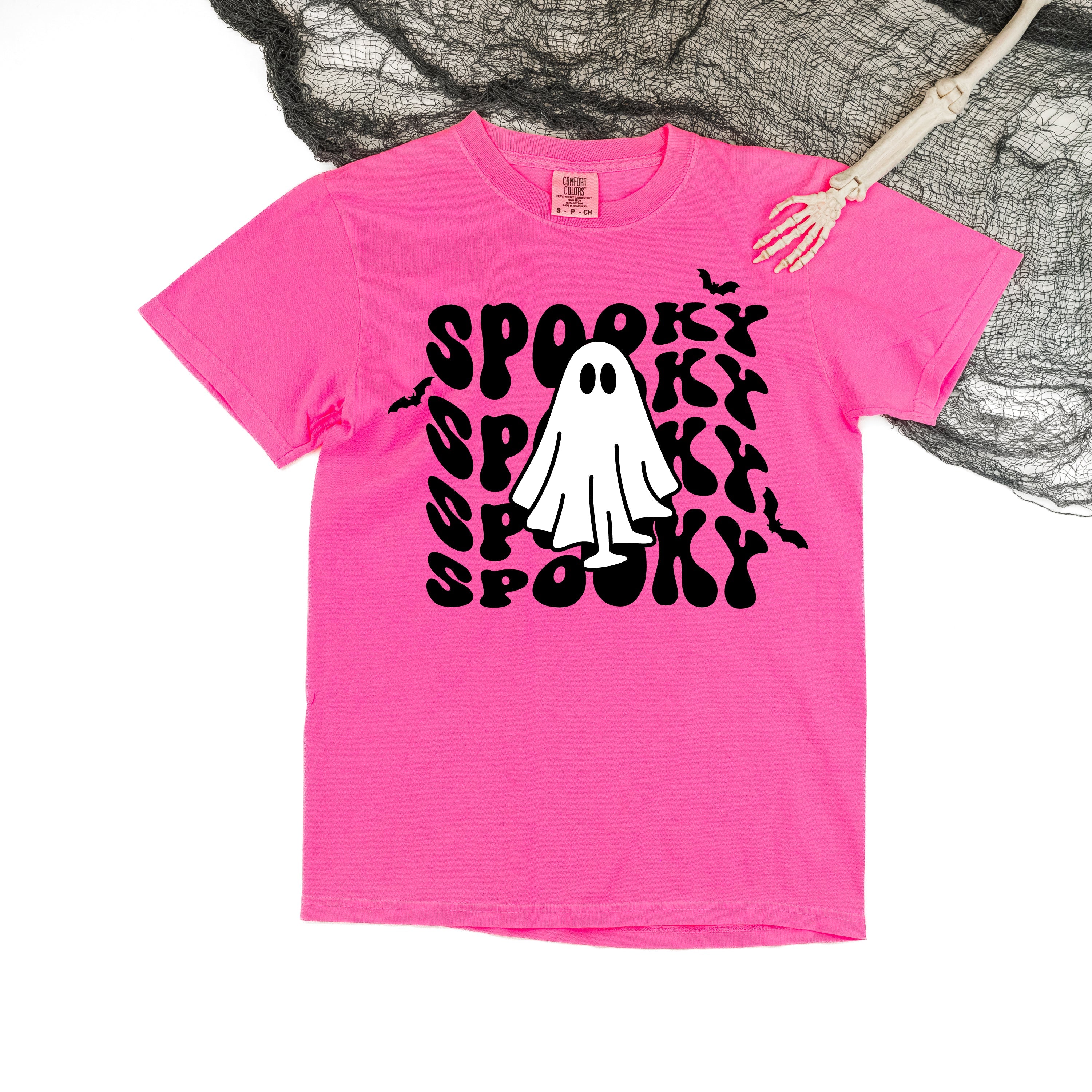 Spooky Ghost - Comfort Colors Tee Little Mama Shirt Shop