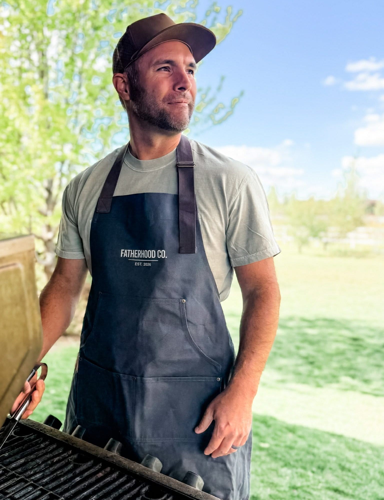 Fatherhood Co. - Personalized Established Year - Workwear Apron | Little Mama Shirt Shop Little Mama Shirt Shop