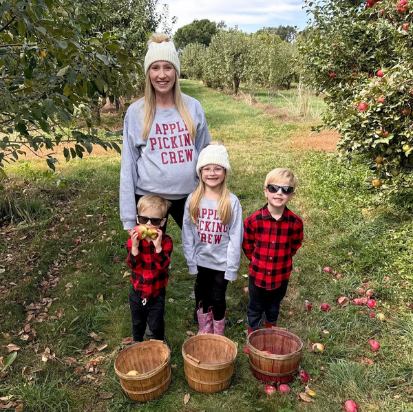 Apple Picking Crew - Basic Fleece Crewneck