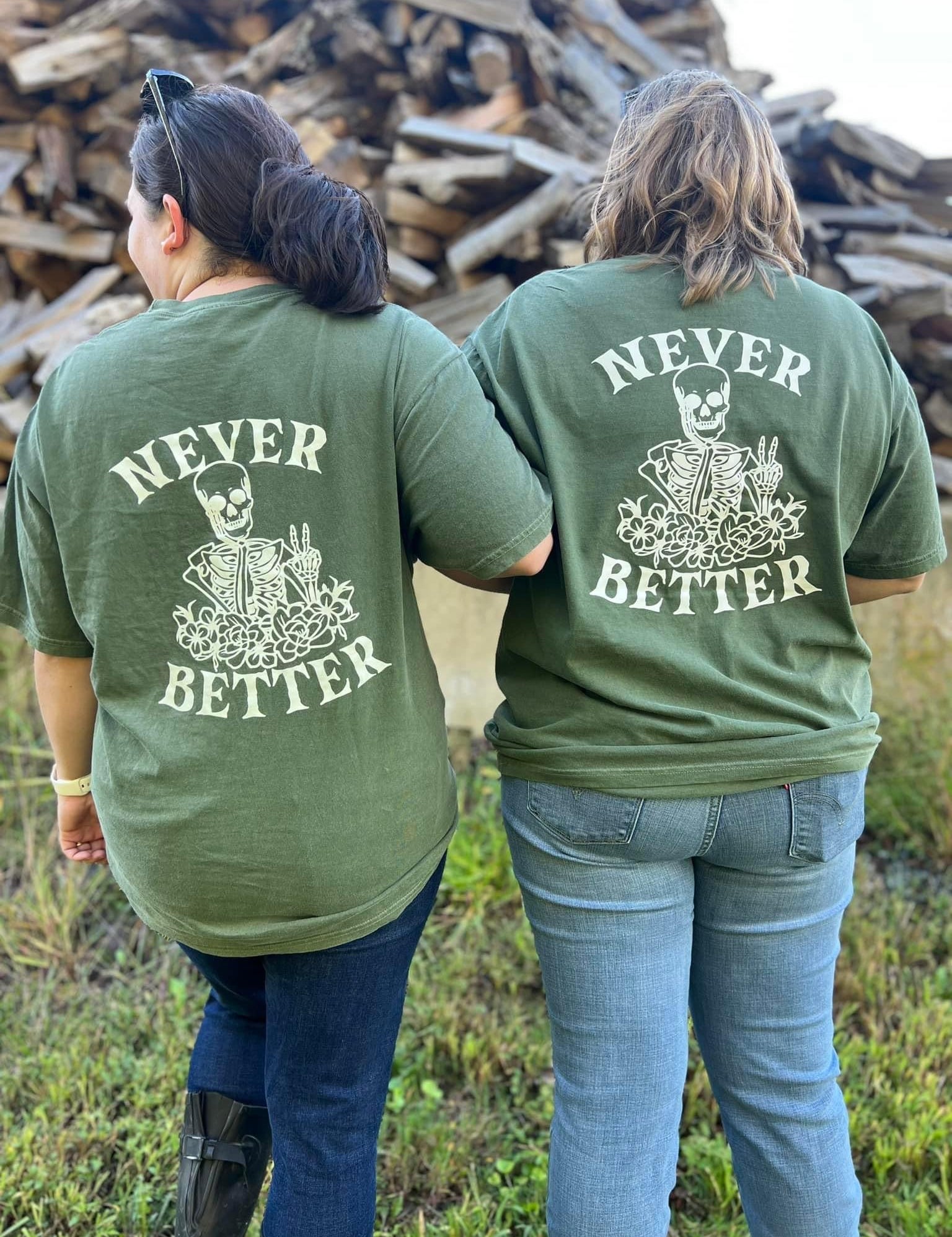 Never Better Daydreaming Skelly - Comfort Colors Tee Little Mama Shirt Shop