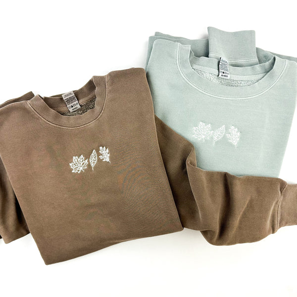 HALLOWEEN READY TO SHIP SALE - Embroidered Pigment Crewneck Sweatshirt - Simple Fall Leaves
