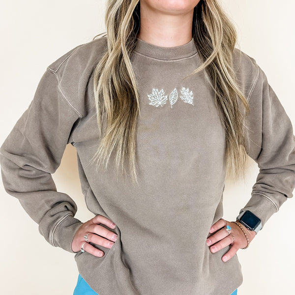 HALLOWEEN READY TO SHIP SALE - Embroidered Pigment Crewneck Sweatshirt - Simple Fall Leaves