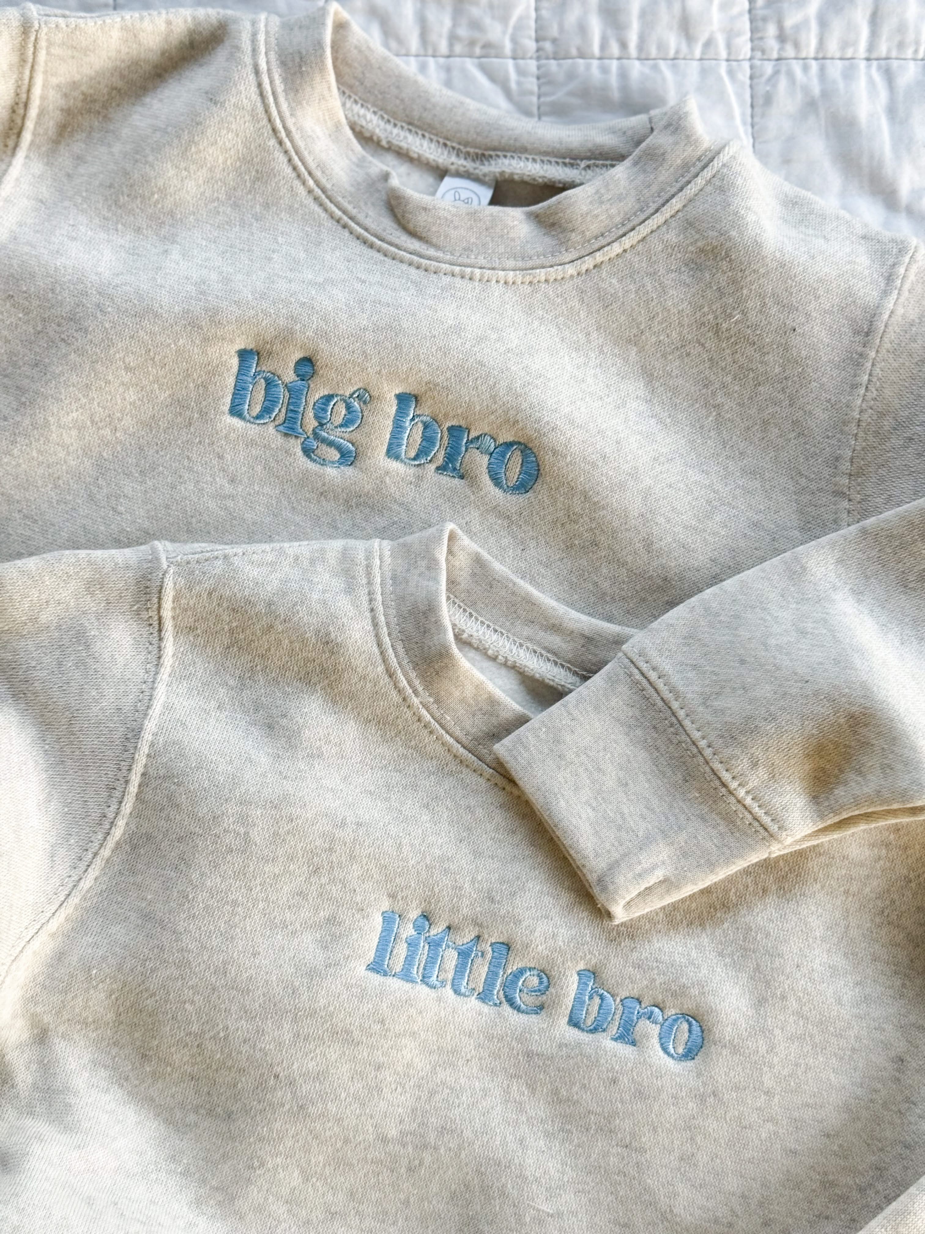 Big Bro / Little Bro – Embroidered Kids Sweater | Natural with Blue Thread Little Mama Shirt Shop