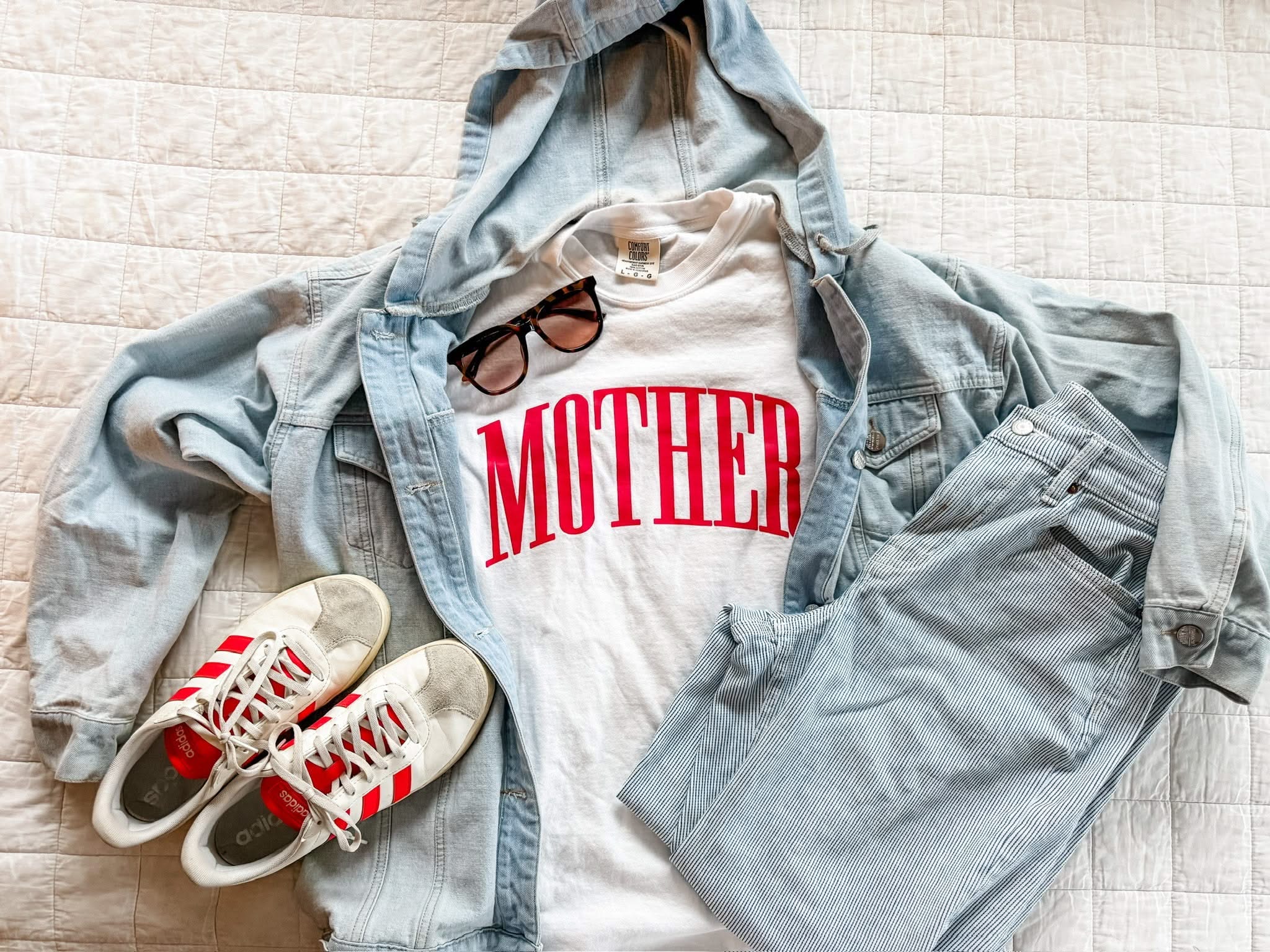 MOTHER - Red Puff Print - Comfort Colors Tee Little Mama Shirt Shop