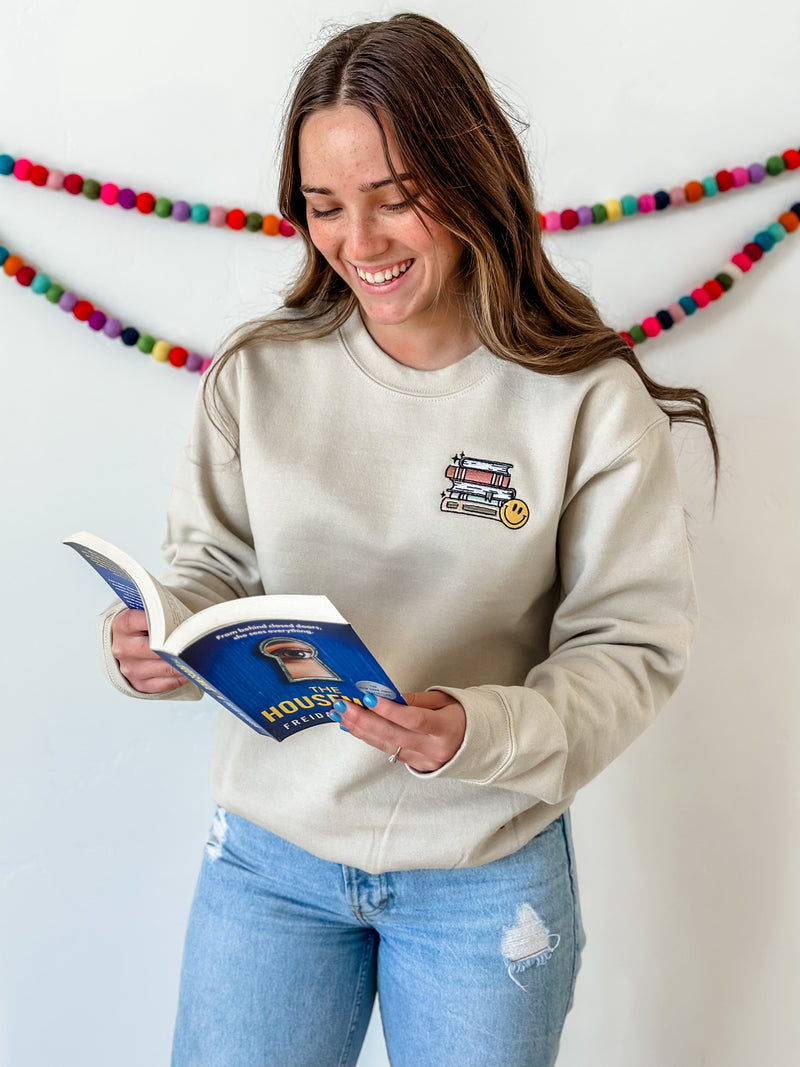 Embroidered Basic Fleece Crewneck - TBR PILE OF BOOKS