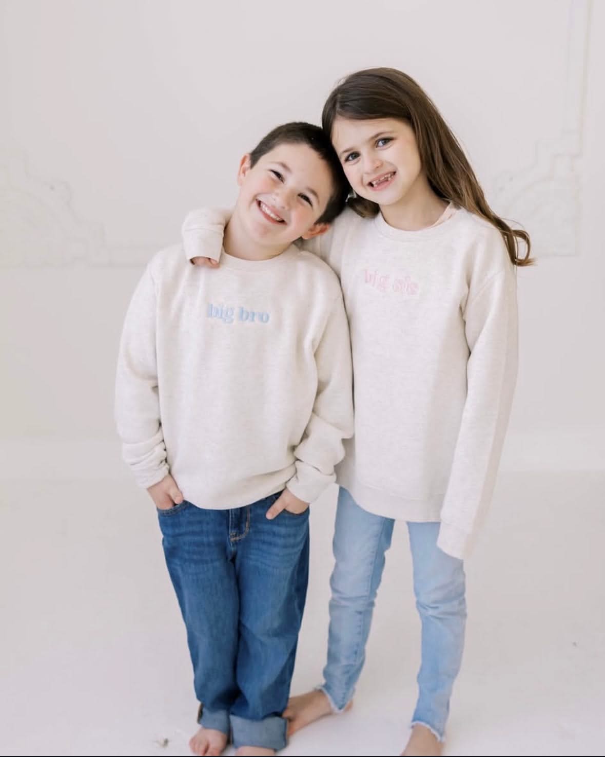 Big Bro / Middle Bro / Little Bro – Embroidered Kids Sweater | Natural with Blue Thread Little Mama Shirt Shop