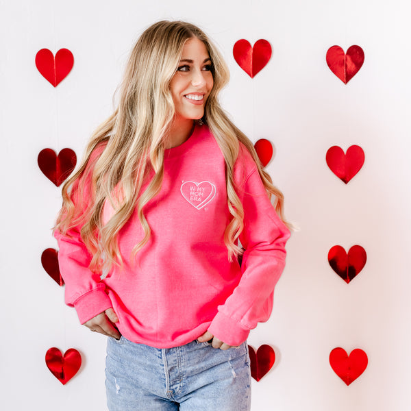 Embroidered BASIC Fleece - In My Mom Era™ - Conversation Hearts