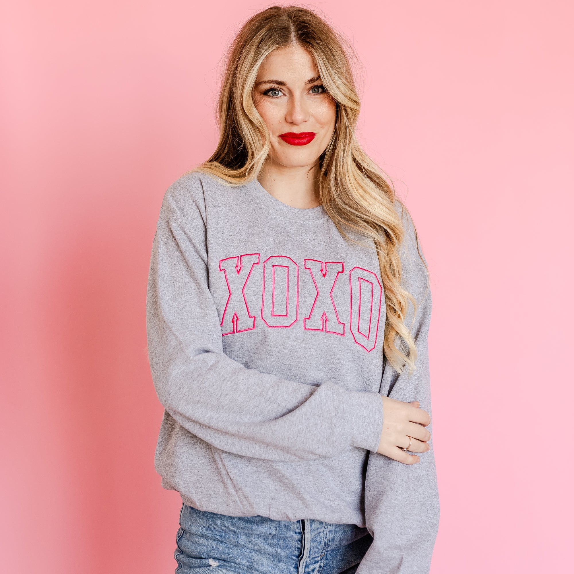 Embroidered BASIC Fleece - XOXO - Outline Little Mama Shirt Shop LLC