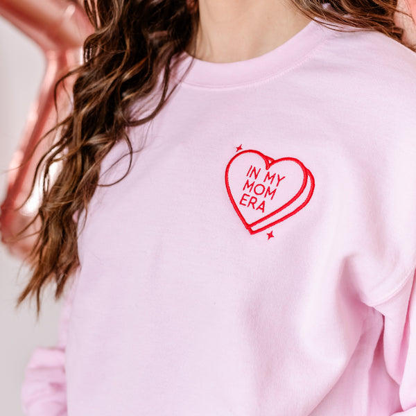 Embroidered BASIC Fleece - In My Mom Era™ - Conversation Hearts