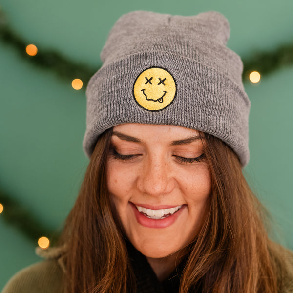 ADULT BEANIE - X Eye Smiley w/ Squiggle Tongue - Gray