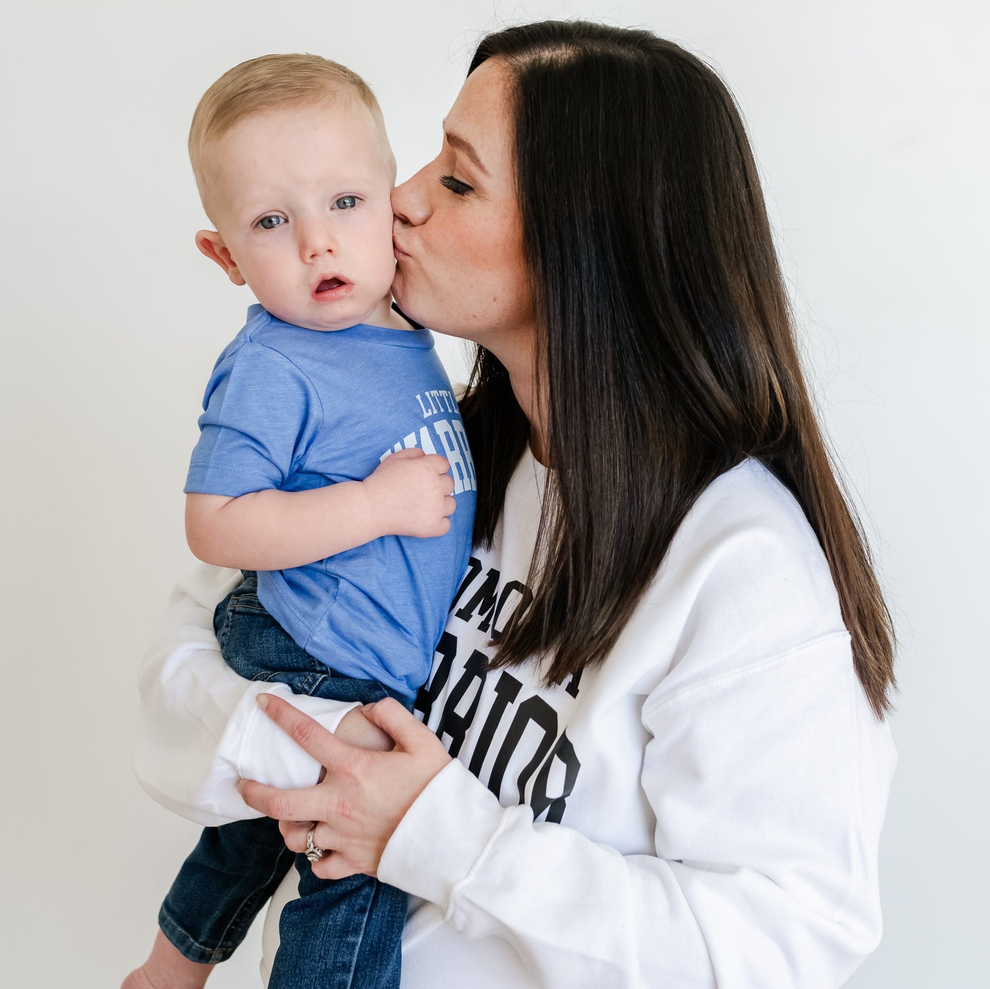 Mom of a Warrior - Varsity - BASIC FLEECE CREWNECK