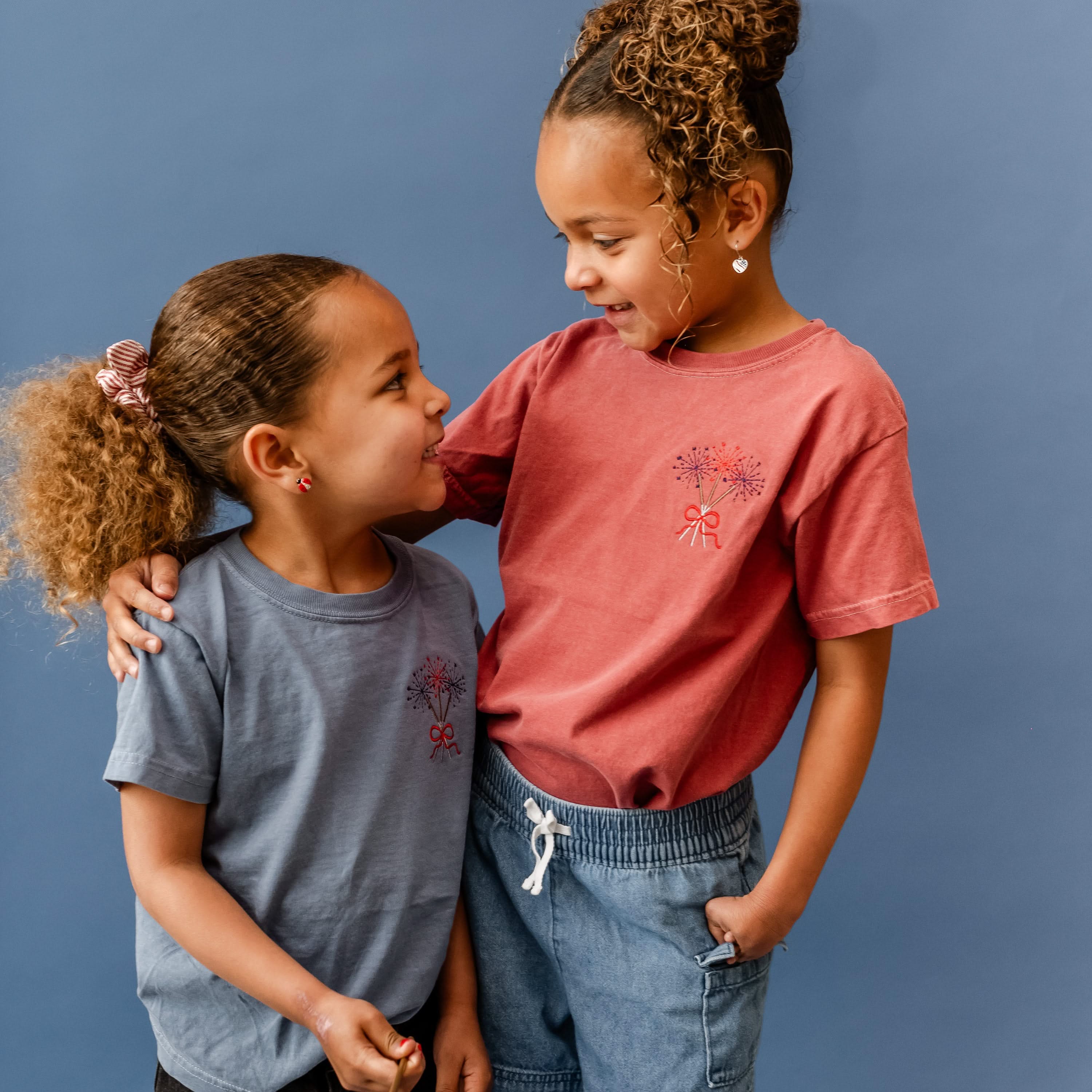 Embroidered YOUTH Comfort Colors Tee - Dainty Sparklers (pocket) Little Mama Shirt Shop