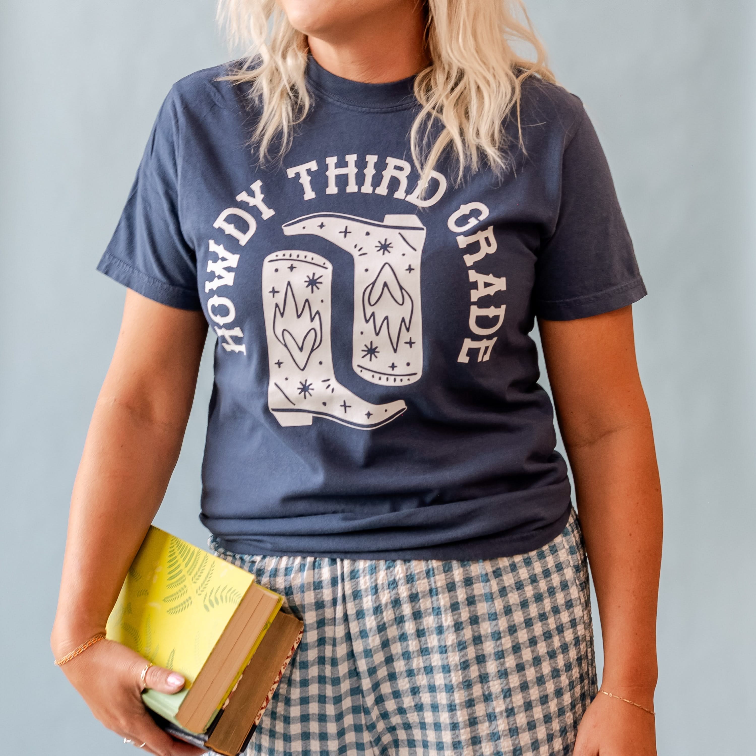 Howdy (Choose Your Grade) - Comfort Colors Tee Little Mama Shirt Shop