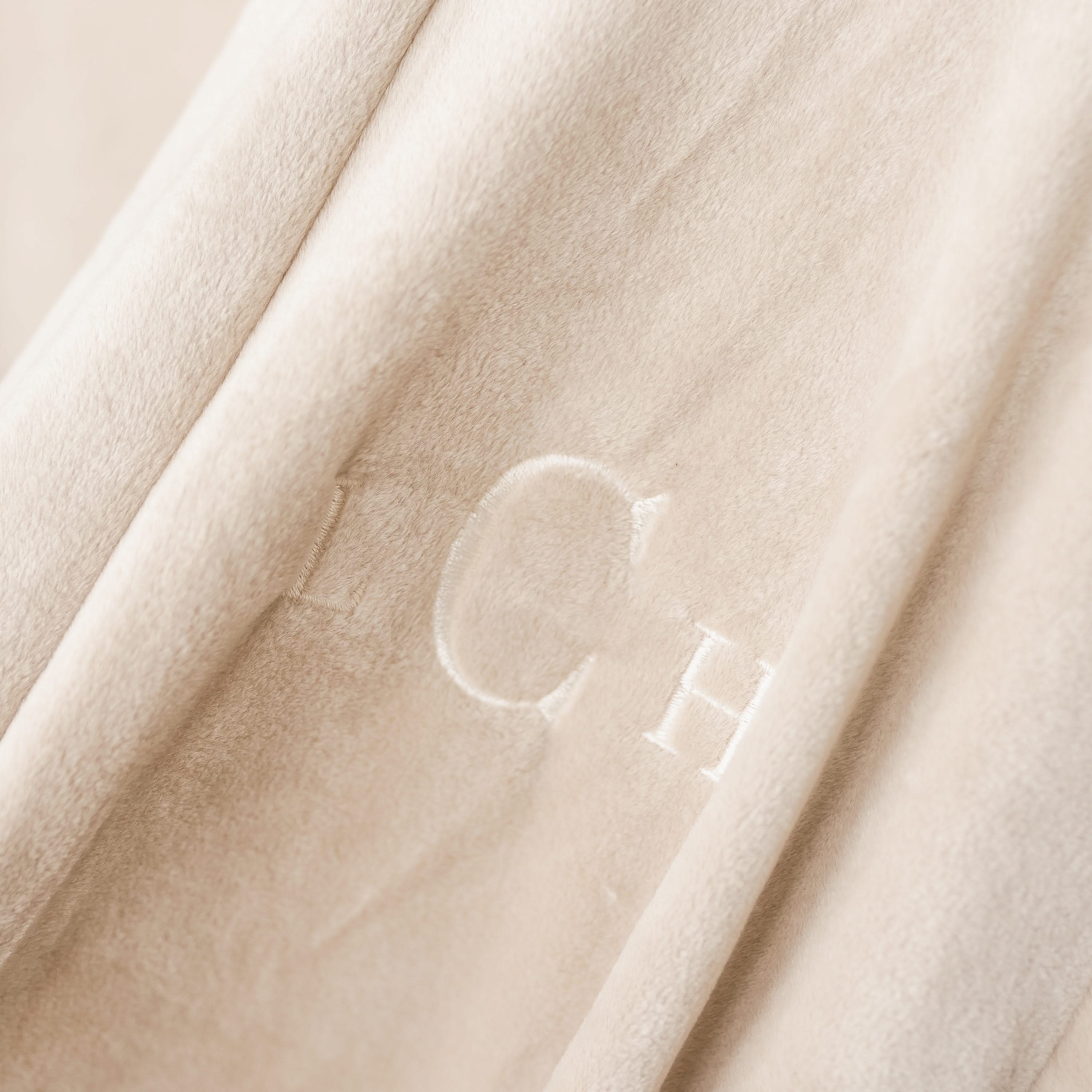 Saranoni Robe – Custom Embroidered Name | LMSS® Exclusive Little Mama Shirt Shop LLC