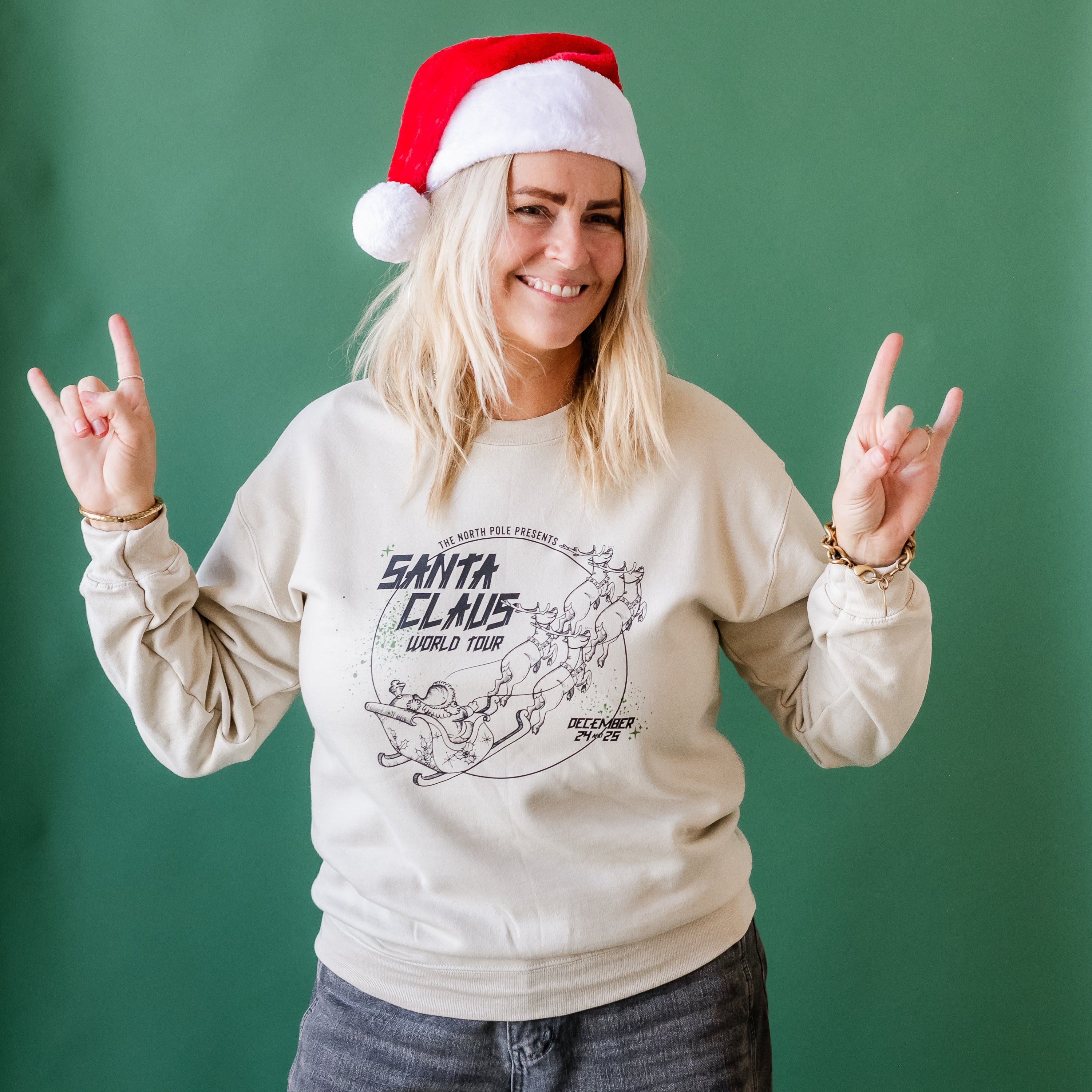 Santa Claus World Tour (f&b) - BASIC Fleece Little Mama Shirt Shop LLC