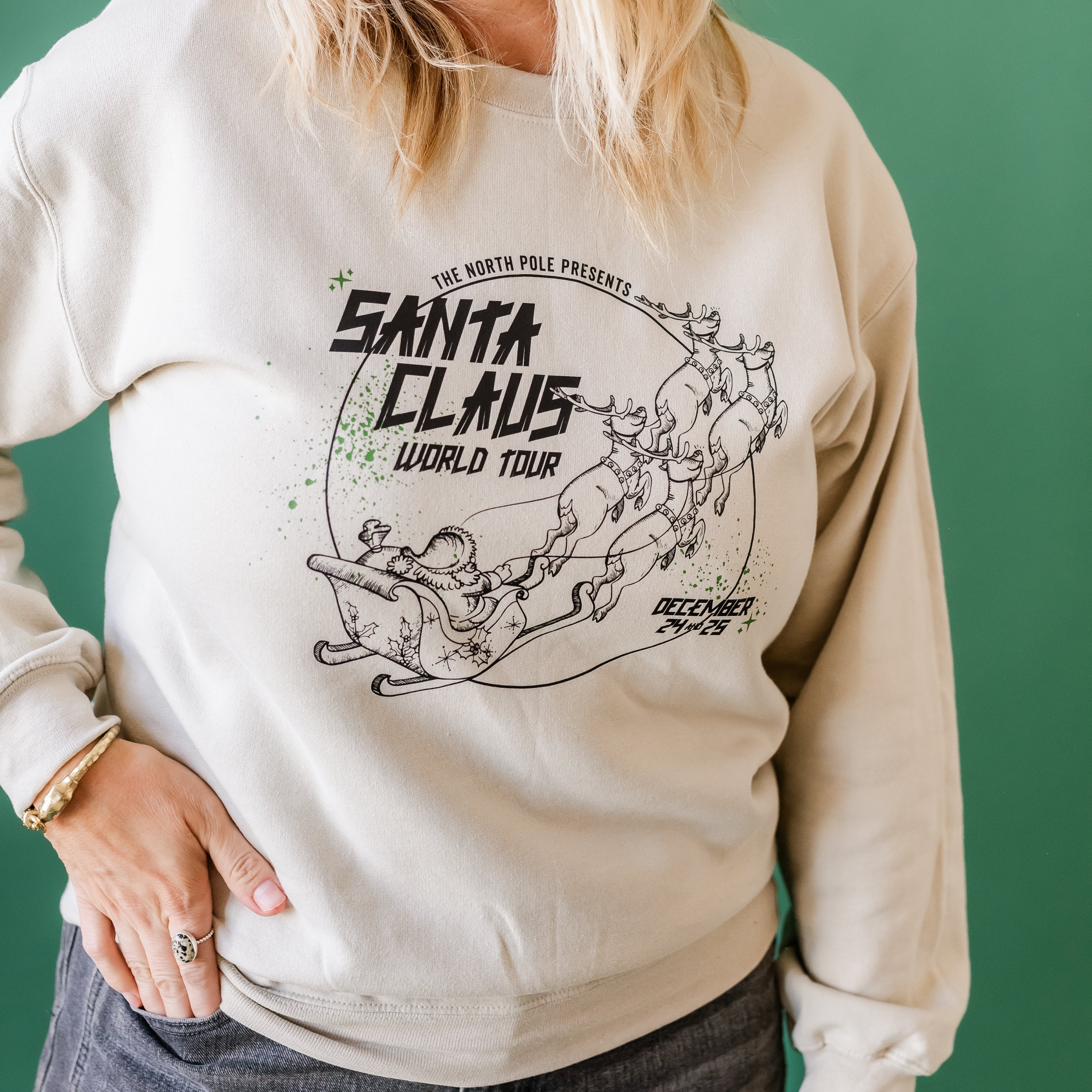 Santa Claus World Tour (f&b) - BASIC Fleece Little Mama Shirt Shop LLC