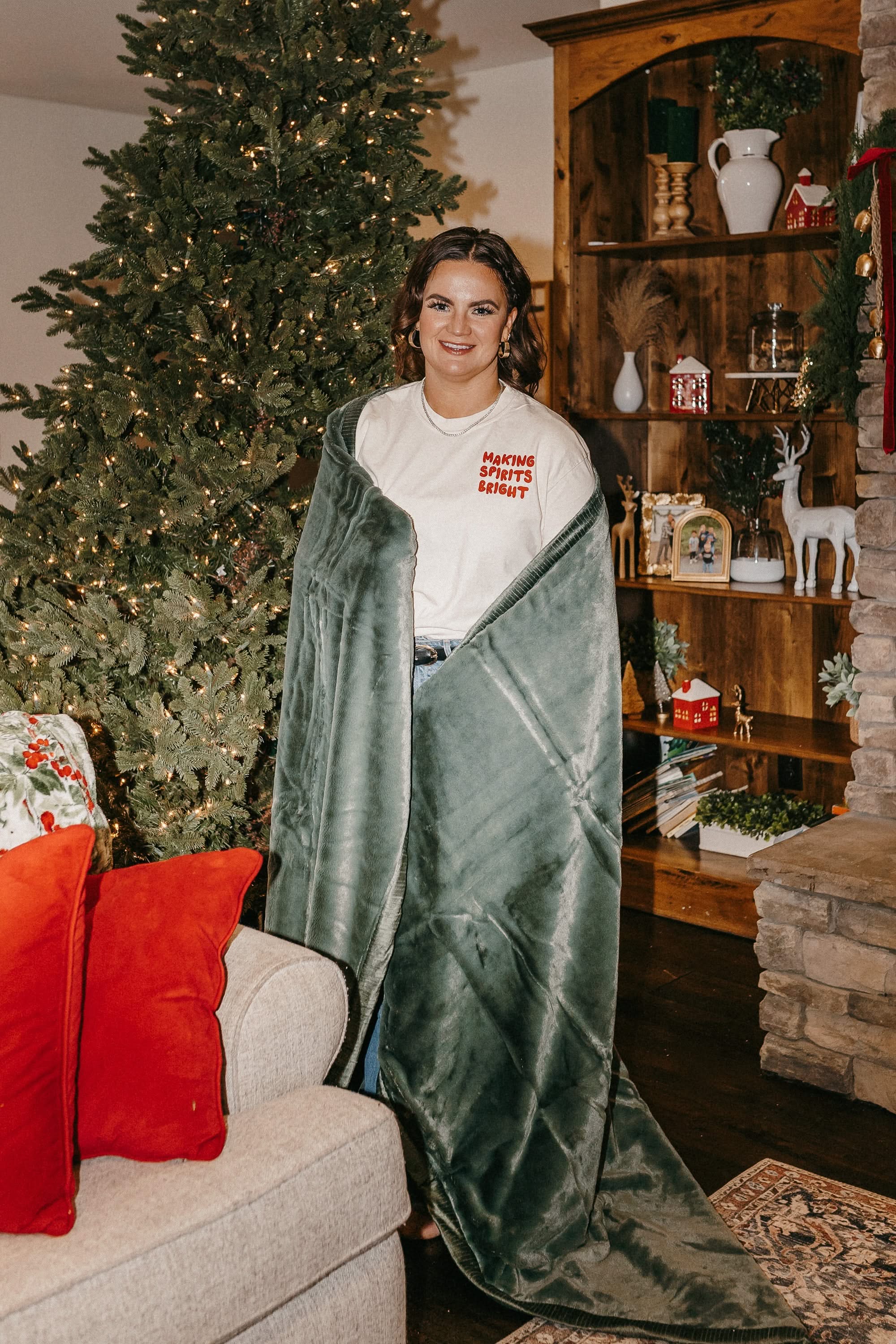 Adult Lush XL 60x80" Saranoni® Blanket – Personalized Embroidered Name | LMSS® Exclusive Little Mama Shirt Shop LLC