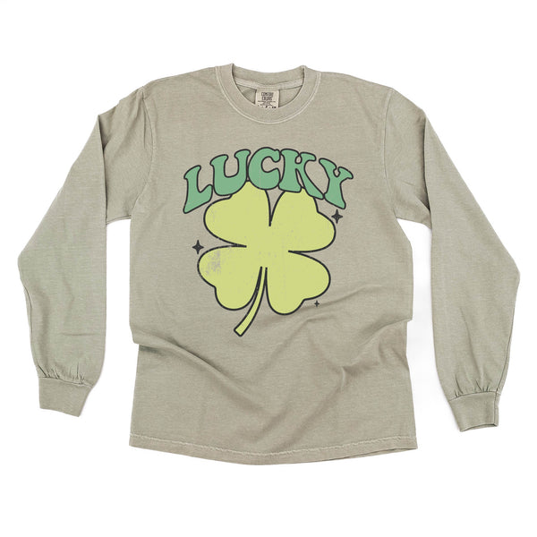 LS_comfort_colors_long_sleeve_green_oversized_lucky_shamrock_little_mama_shirt_shop