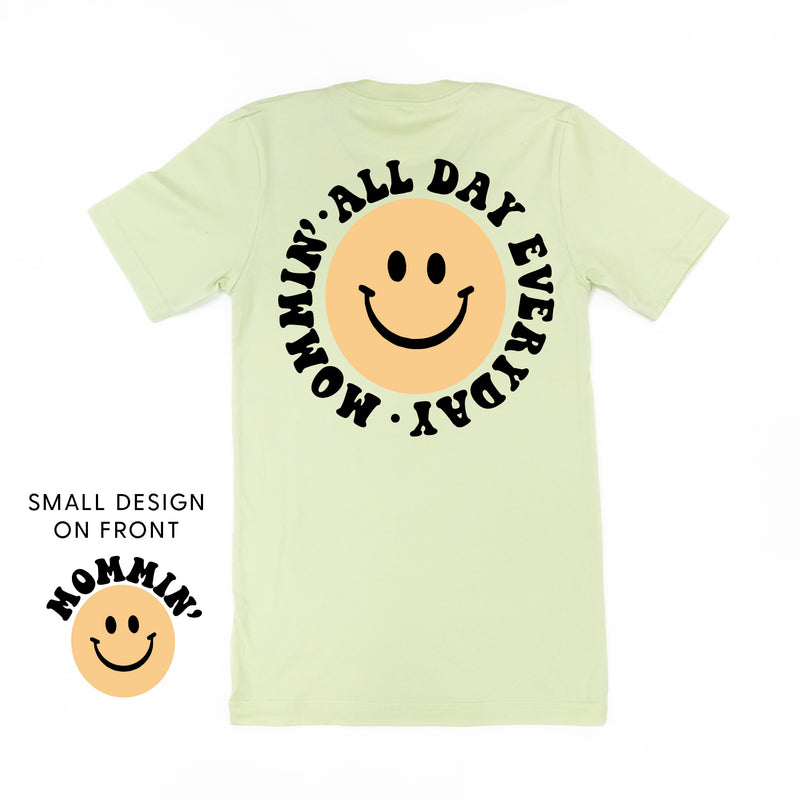 THE RETRO EDIT - Mommin' Smiley Pocket on Front w/ Mommin' All Day Everyday Full on Back - Unisex Tee