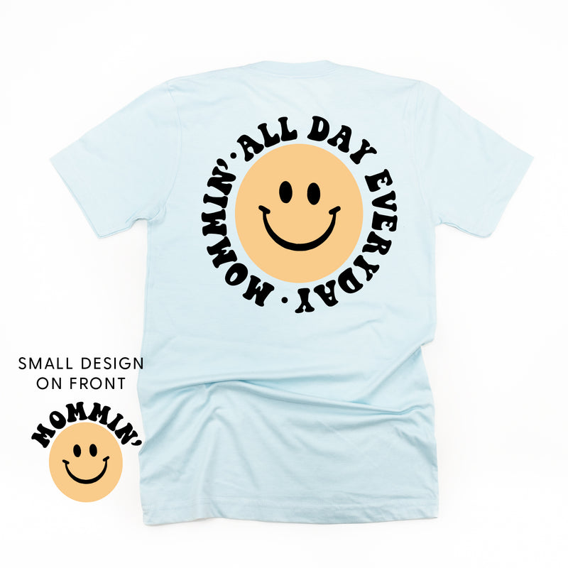 THE RETRO EDIT - Mommin' Smiley Pocket on Front w/ Mommin' All Day Everyday Full on Back - Unisex Tee