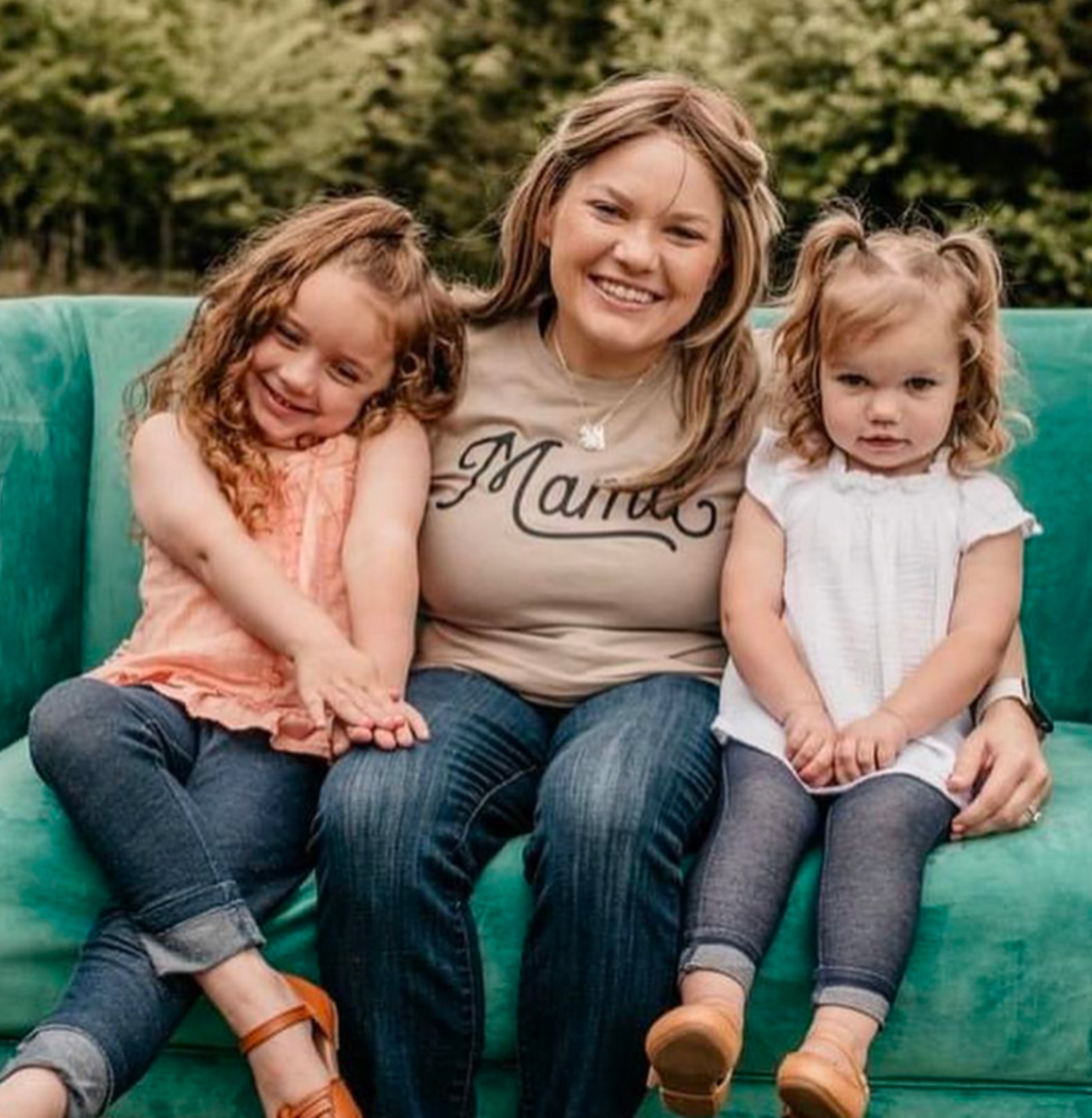 (Choose Your Grandma Name) - Script Design - Unisex Tee Little Mama Shirt Shop