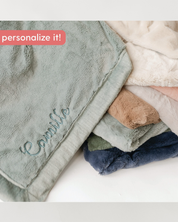 Adult Lush XL 60x80" Saranoni® Blanket – Personalized Embroidered Name | LMSS® Exclusive Little Mama Shirt Shop LLC