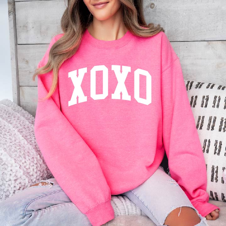 Arched XOXO - Varsity - BASIC Fleece Little Mama Shirt Shop LLC