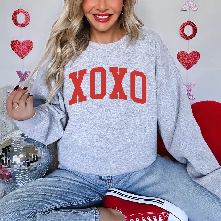 Arched XOXO - Varsity - BASIC Fleece Little Mama Shirt Shop LLC