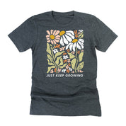 Just Keep Growing - Unisex Tee Little Mama Shirt Shop
