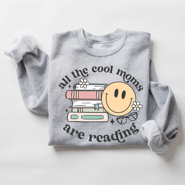 All The Cool Moms Are Reading - BASIC FLEECE CREWNECK