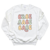 BABE x3 with Daisies - BASIC FLEECE CREWNECK