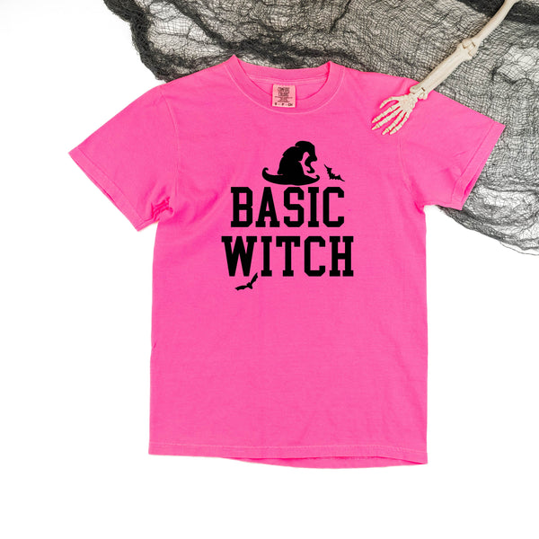 comfort_colors_short_sleeve_basic_witch_little_mama_shirt_shop
