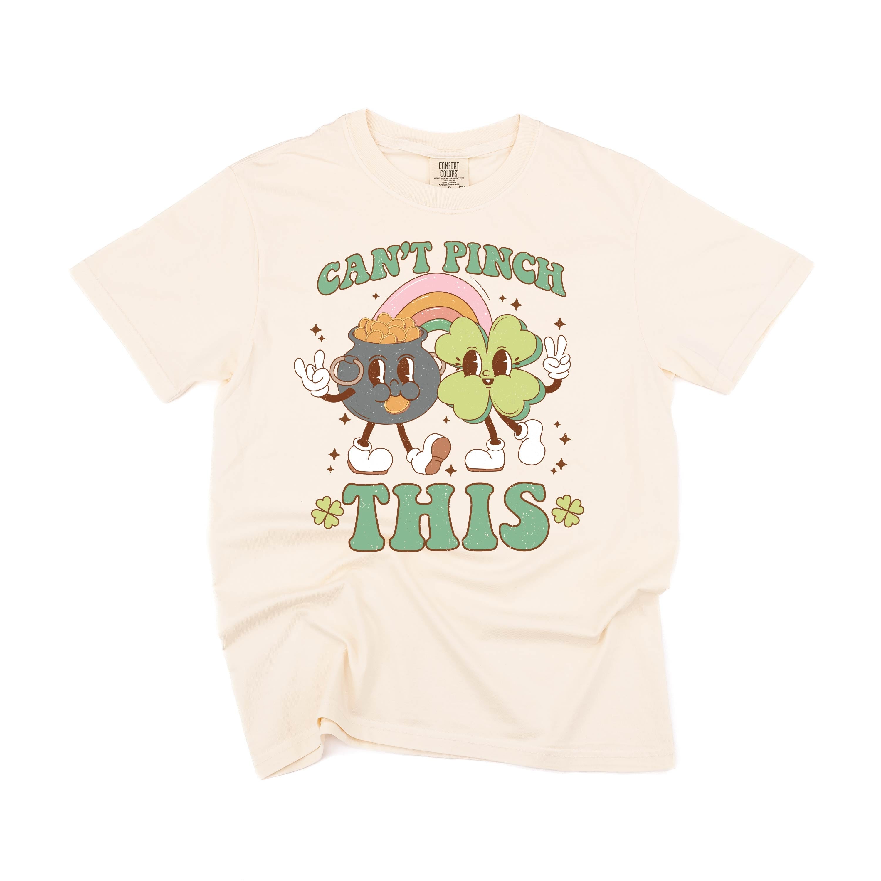 Can't Pinch This - Comfort Colors Tee Little Mama Shirt Shop